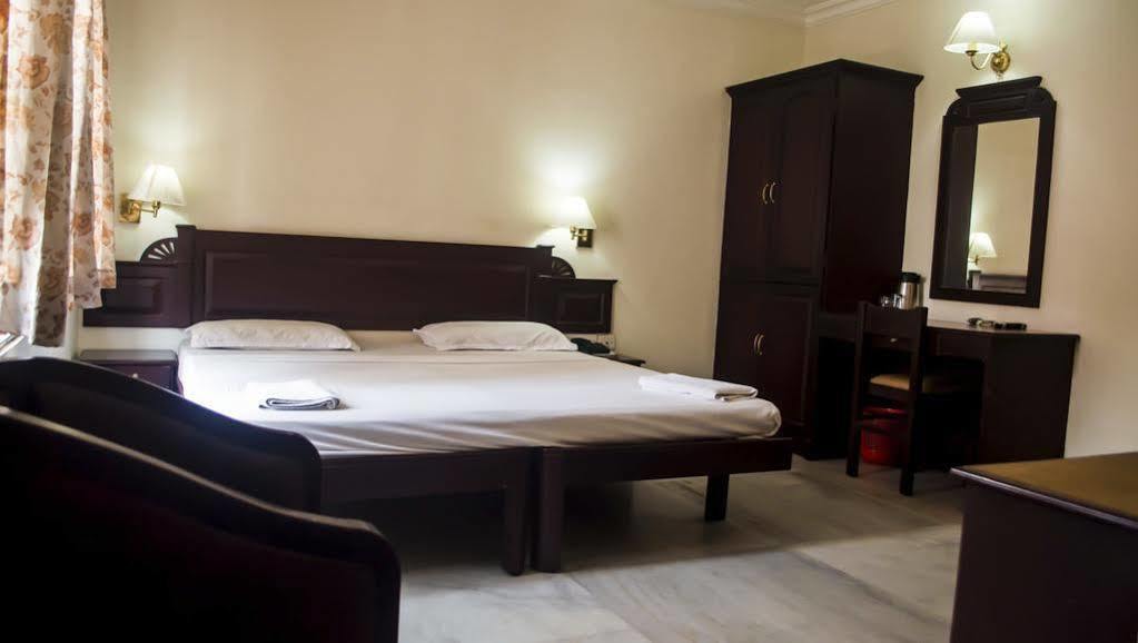 Hotel Archana Inn Коччи Экстерьер фото