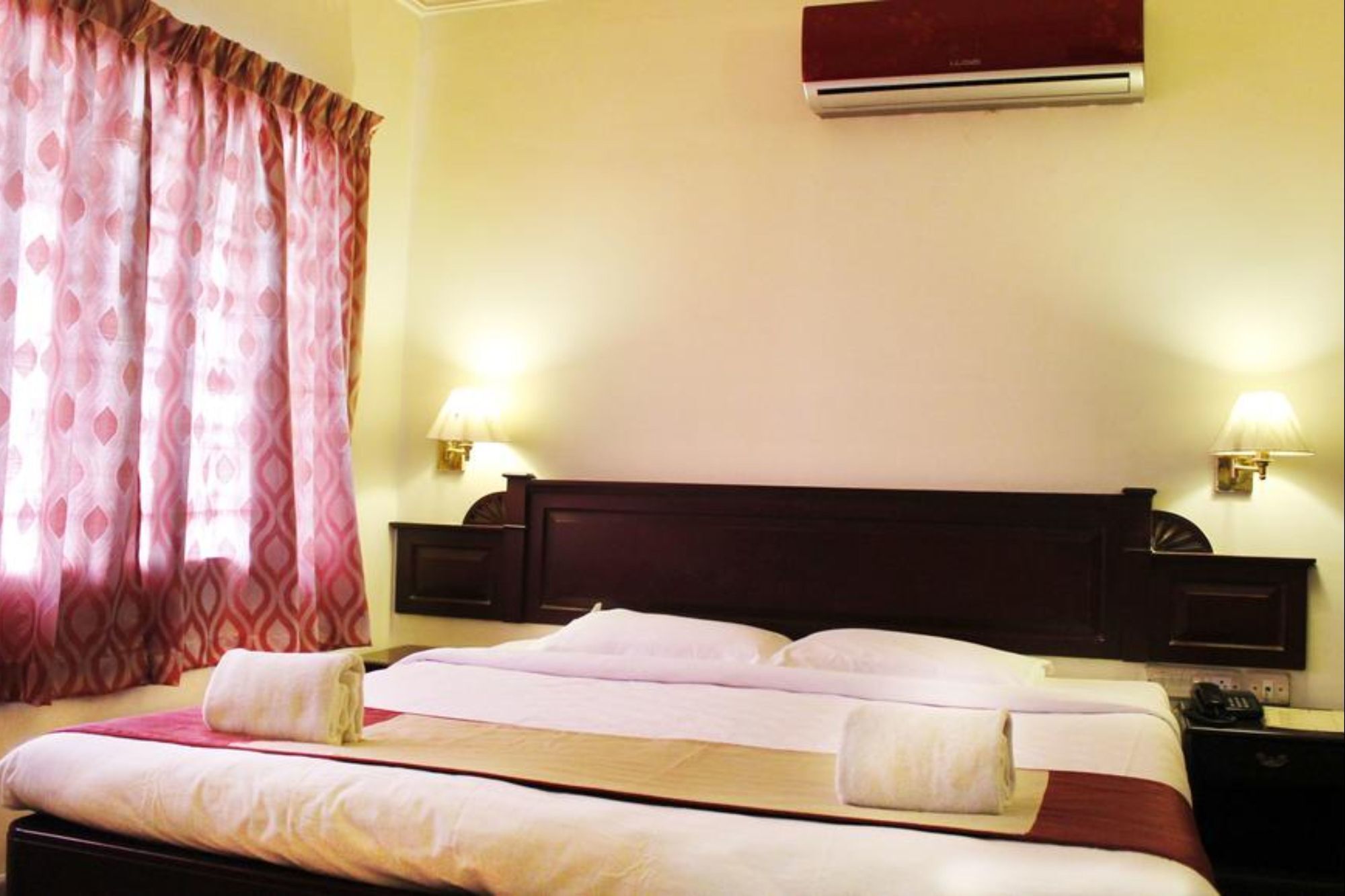 Hotel Archana Inn Коччи Экстерьер фото